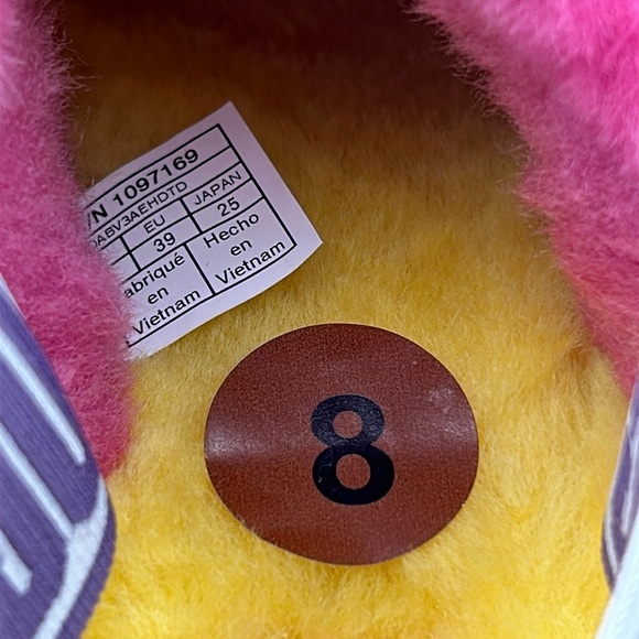 2095- UGG SLIP-ON WOMEN'S PLATFORM PRIDE RAINBOW FLUFF SHEEPSKIN SLIPPERS Sz 8 - Picture 7 of 7